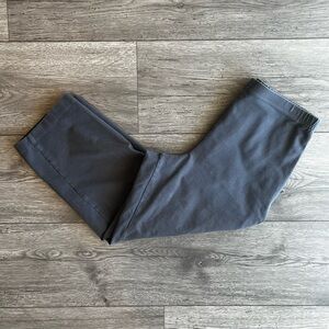 Women With Control Straight Leg Knit Crop Pant Dark Gray Petite Medium